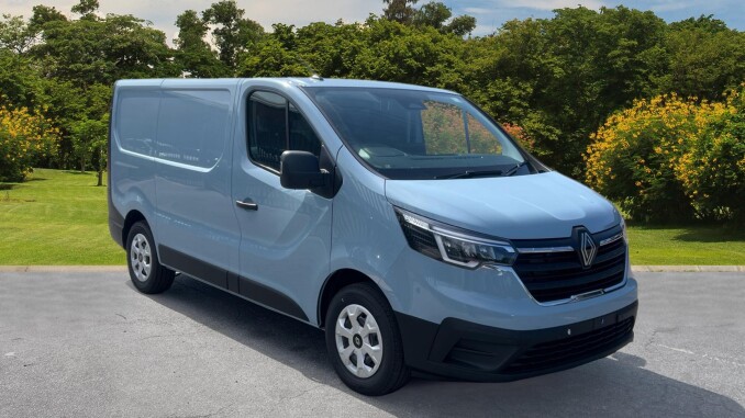Renault Trafic Swb Diesel SL30 Blue dCi 130 Advance [Safety] Van - Image 1